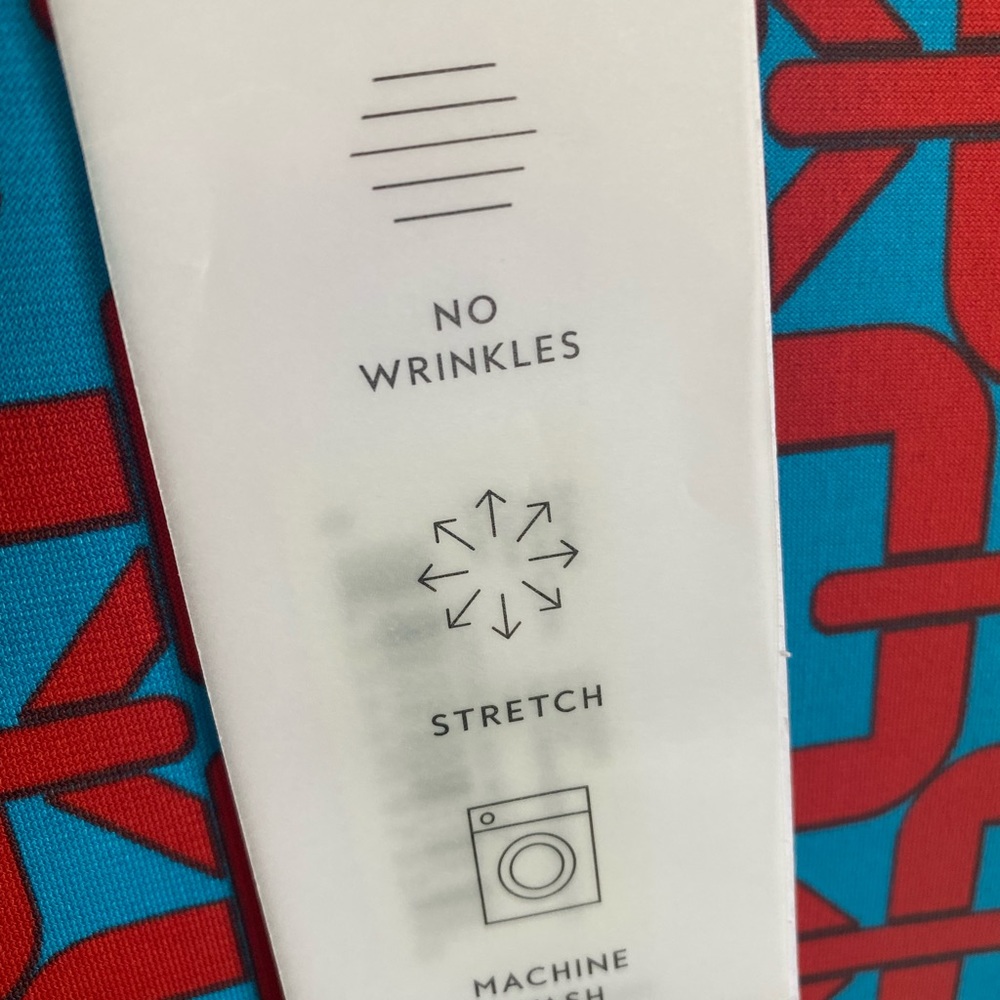 🆕 LEOTA  | NWT GEO CHAIN ESSENTIAL JERSEY WRAP DRESS - Picture 15 of 16